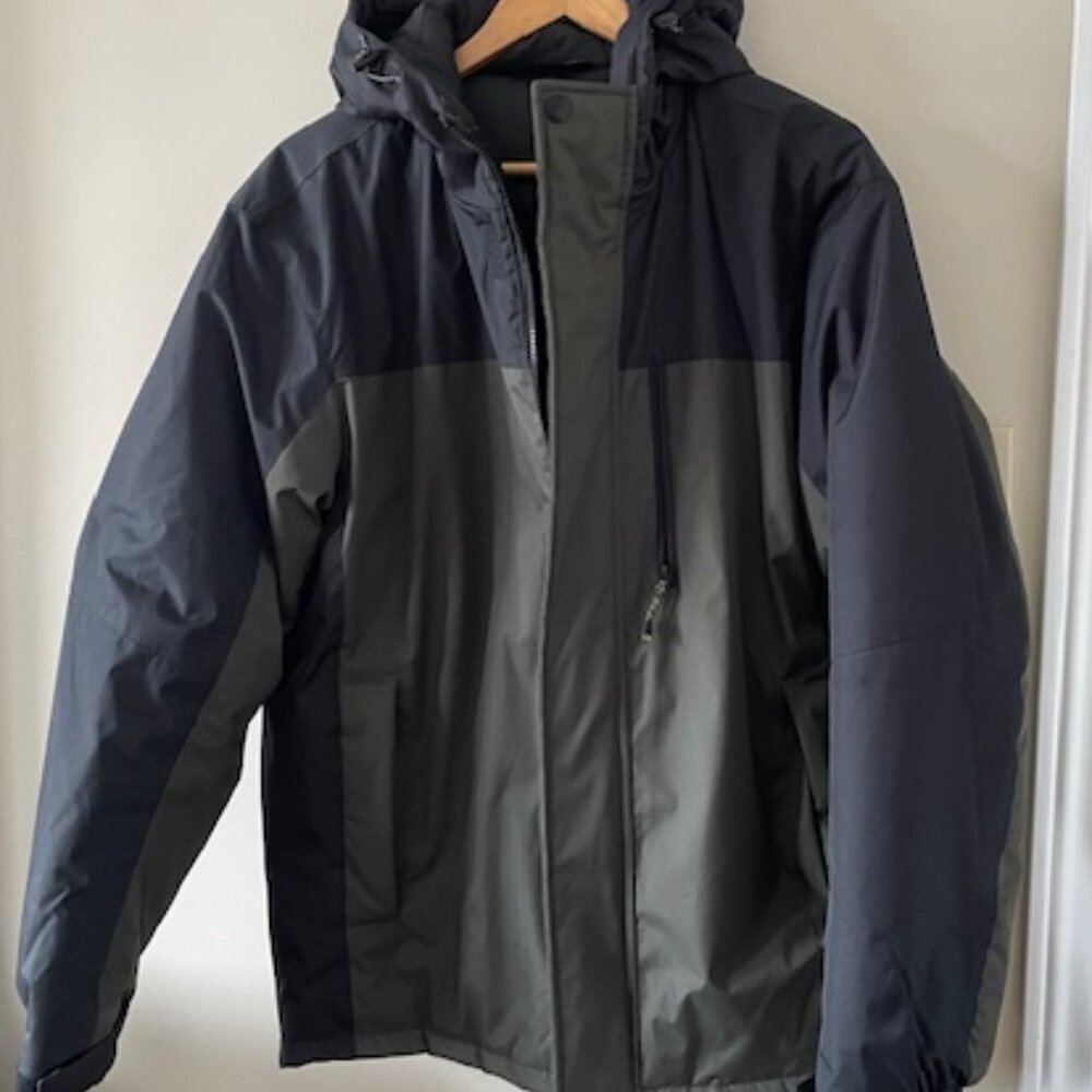 Hawke & Co Men Insulated Winter Jacket Size M  - NWOT  - Black/Olive Green